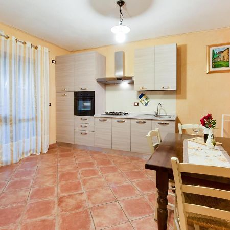 Beautiful Chalet With Swimming Pool In Lombardy Βίλα Marone Εξωτερικό φωτογραφία