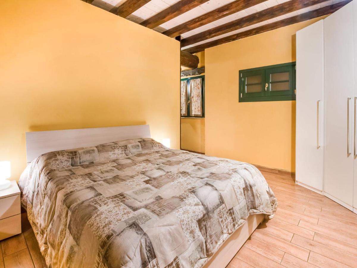 Beautiful Chalet With Swimming Pool In Lombardy Βίλα Marone Εξωτερικό φωτογραφία